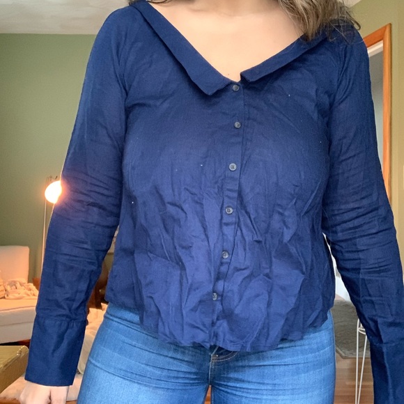 ๐ NWT Free People Button Up Open Back Blouse - Picture 2 of 3